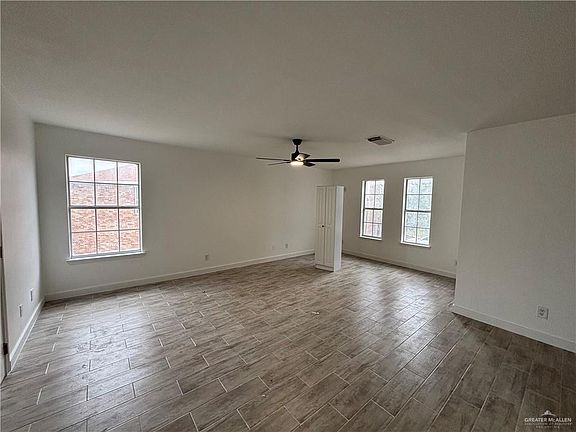 5th image of 3807 Bridget St