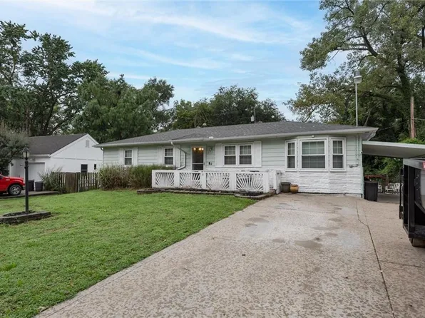 212 N 81st Ter, Kansas City, KS 66112