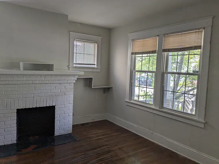 1413 Williamsburg Rd — Photo 6
