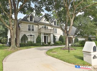 13451 Belhaven Dr, Houston, TX 77069