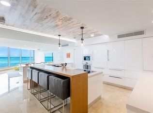 1-C Almendro #302, San Juan, PR 00913