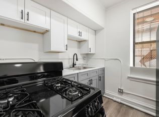 6751 S Jeffery Blvd, Chicago, IL 60649