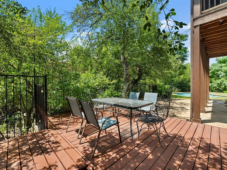 101 Firebird St — Photo 34