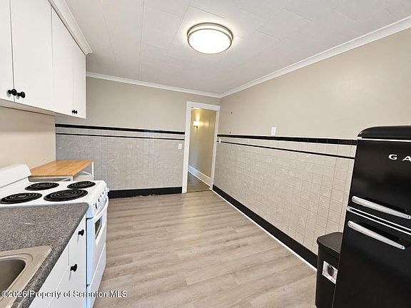 3rd image of 2510 Boulevard Ave APT 2