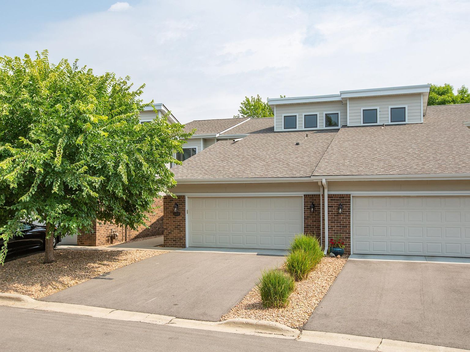 6817 82nd St W, Bloomington, MN 55438 MLS 6413965 Zillow