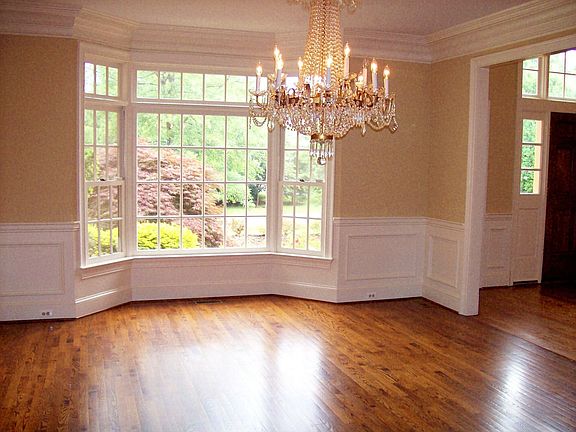 4th image of 8403 Brookewood Ct