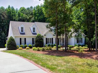 2327 Tiltonshire Ln, Apex, NC 27539