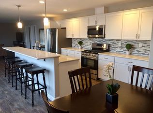 115 18th Ave SE, Mandan, ND 58554