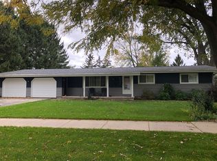 391 Arbor Dr, Juneau, WI 53039