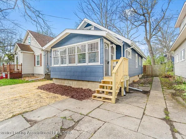 710 Leslie St, Lansing, MI 48912