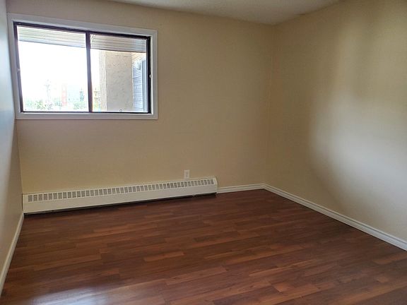 3rd image of 12813 66th St NW #Gt1-204