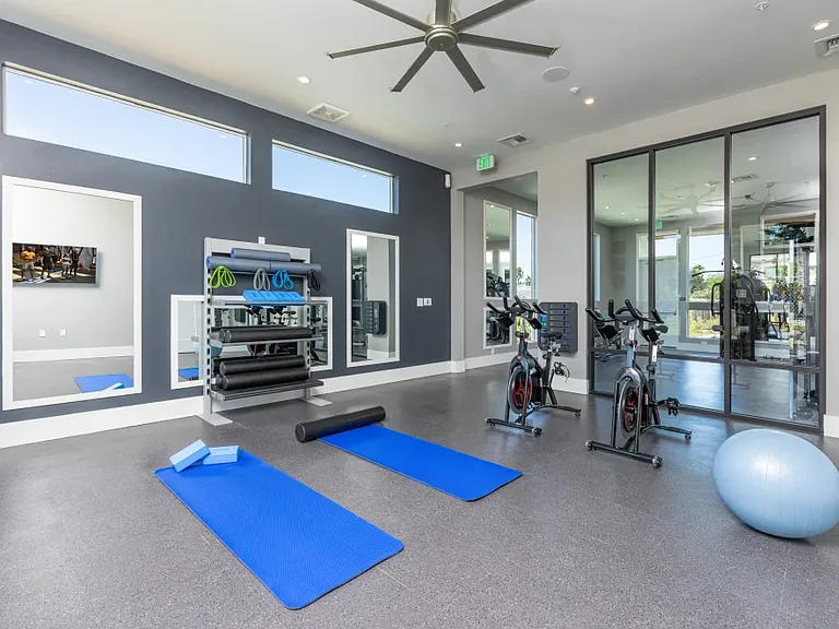 Solasta Luxury Apartments — Photo 19