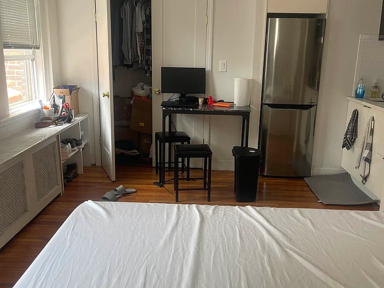304 E 41st St #1307A — Photo 1