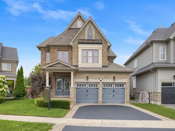 7 Jarrow Cres, Whitby, ON L1M 0G9
