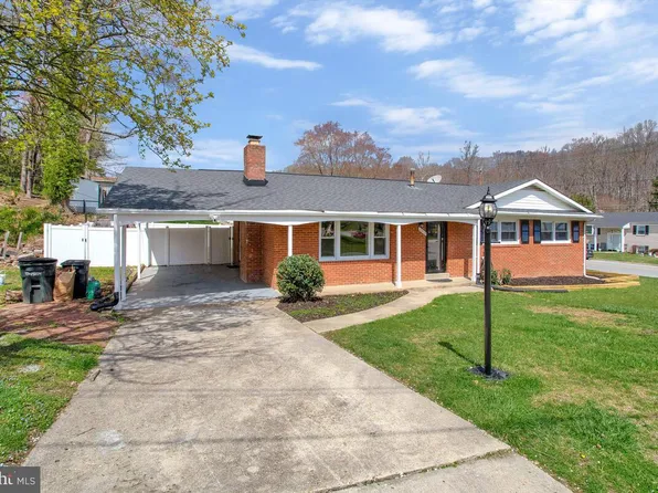 3012 Merva Ct, Fort Washington, MD 20744