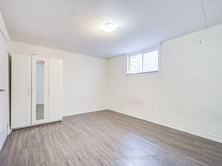 113 Oak Ave — Photo 16
