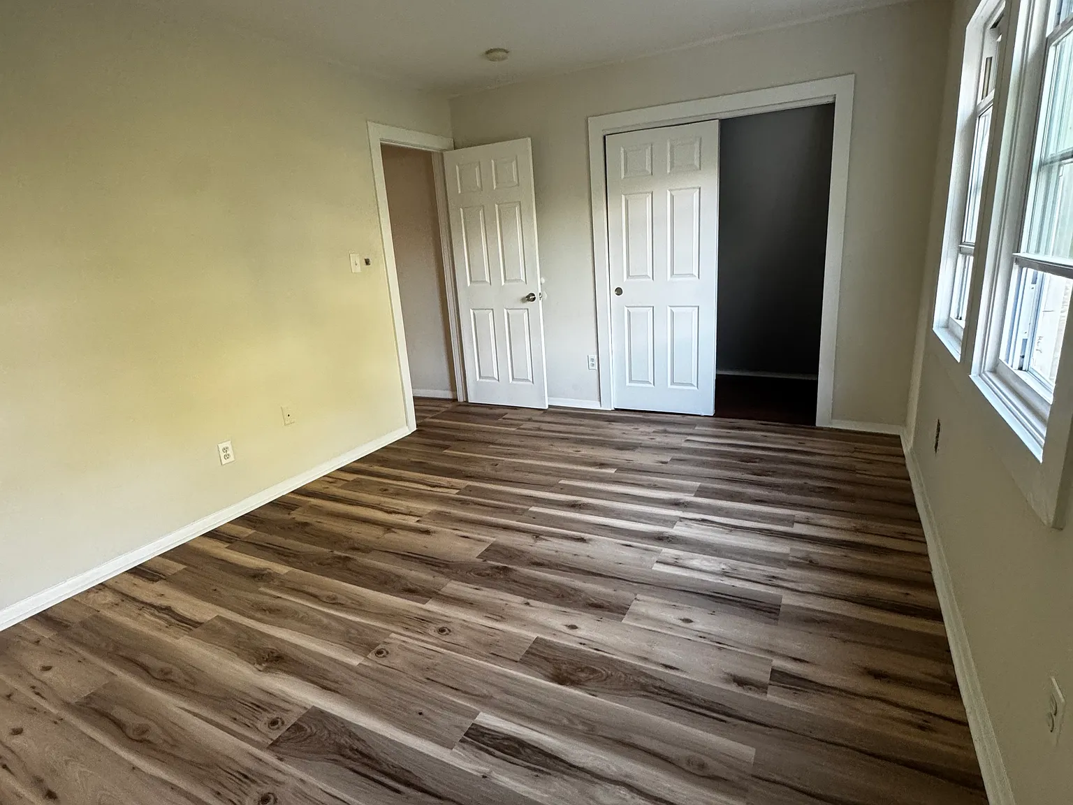 2 bed, 1800 sqft, $1,770 — Photo 2