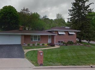 1021 La Pleins Dr, East Saint Louis, IL 62203