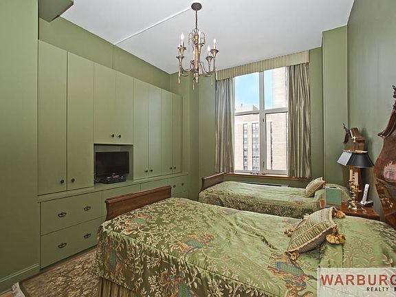 5th image of 1760 2nd Ave APT 33C
