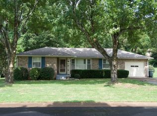 7704 Charlotte Dr SW, Huntsville, AL 35802