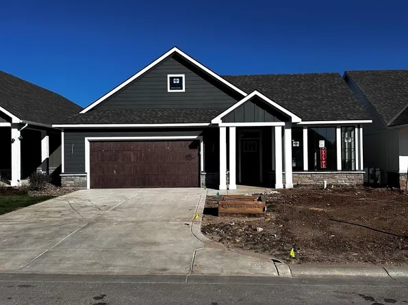 622 E Lexington Ln, Andover, KS 67002