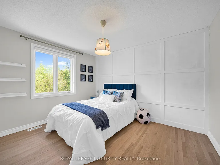 1218 Rideau Bend Cres — Photo 24