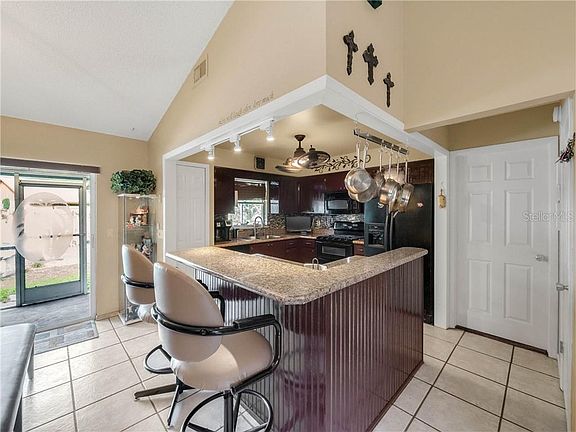 5th image of 7641 Compass Dr