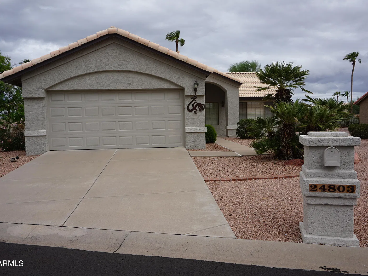 2 bed, 2.0 bath, 1540 sqft, $2,300 — Photo 2