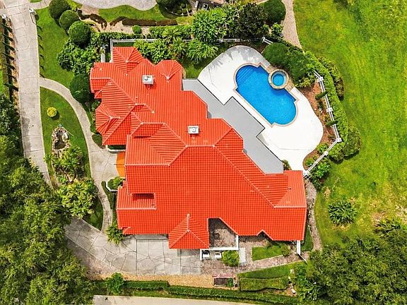 2nd image of 1036 Golf Valley Dr