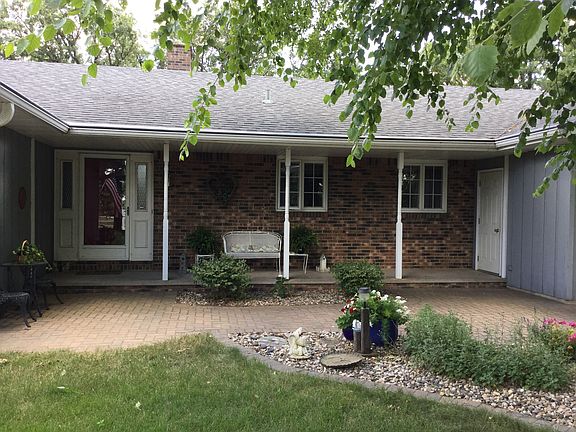 4th image of 1815 Knollwood Dr