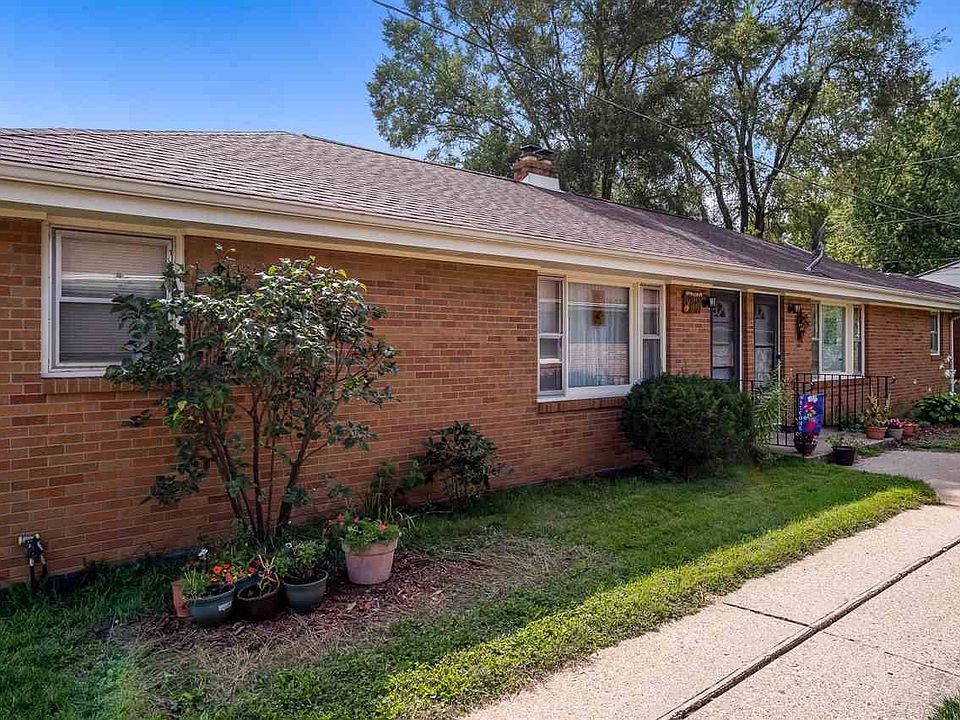 1st image of 3524 Normandy Ave
