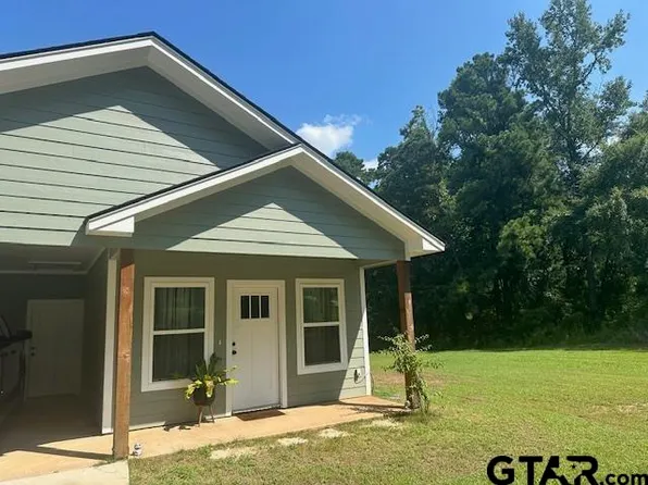 101 Mitchell St, Arp, TX 75750