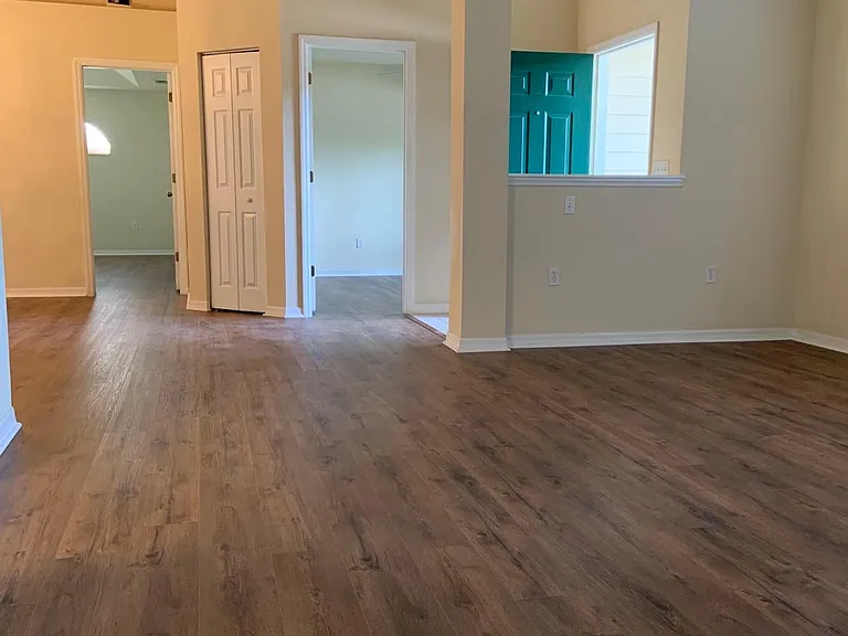 8216 SW 51st Rd — Photo 13