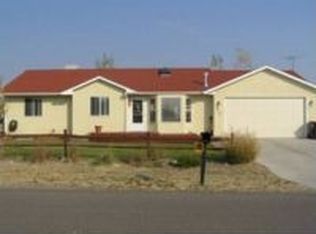 812 S McCoy Dr, Pueblo West, CO 81007