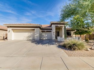 902 E Powell Way, Chandler, AZ 85249