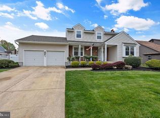 14 N Green Acre Dr, Cherry Hill, NJ 08003