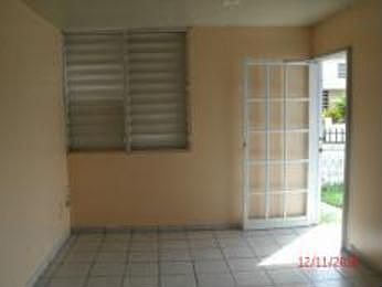 2nd image of L8 Calle M