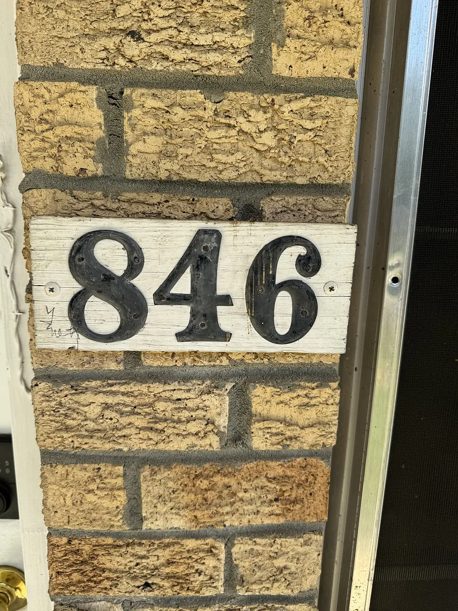 Building Photo - 846 Fernwood Dr