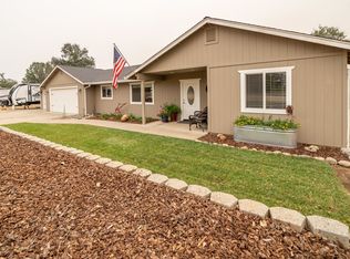 11421 Prosperity Ln, Redding, CA 96003