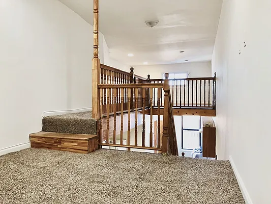 Rented by NY Space Finders Inc. | media 21