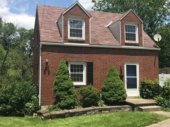 1012 Olive Ave, Natrona Heights, PA 15065