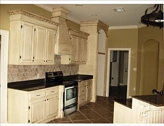 1st image of 1092 Wineberry Ln