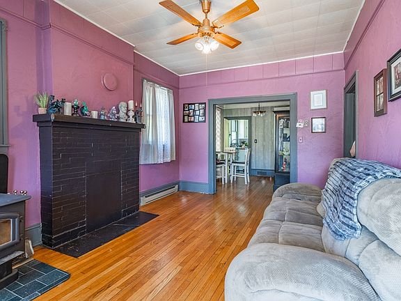 4th image of 213 Parkwood Dr