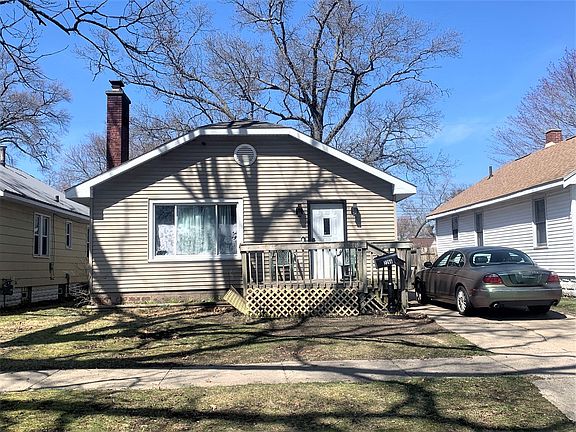 2nd image of 2266 Miner Ave