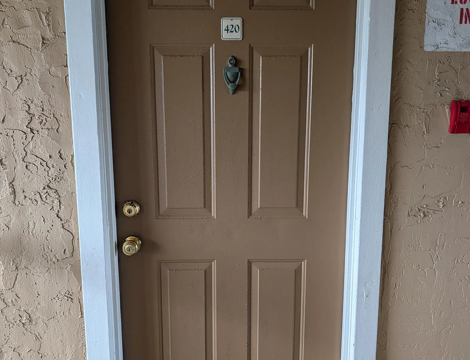 1 bed, 1.0 bath, 752 sqft, $1,550 — Photo 2