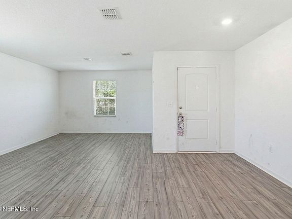 2nd image of 5979 CROSBY LAKE Way E