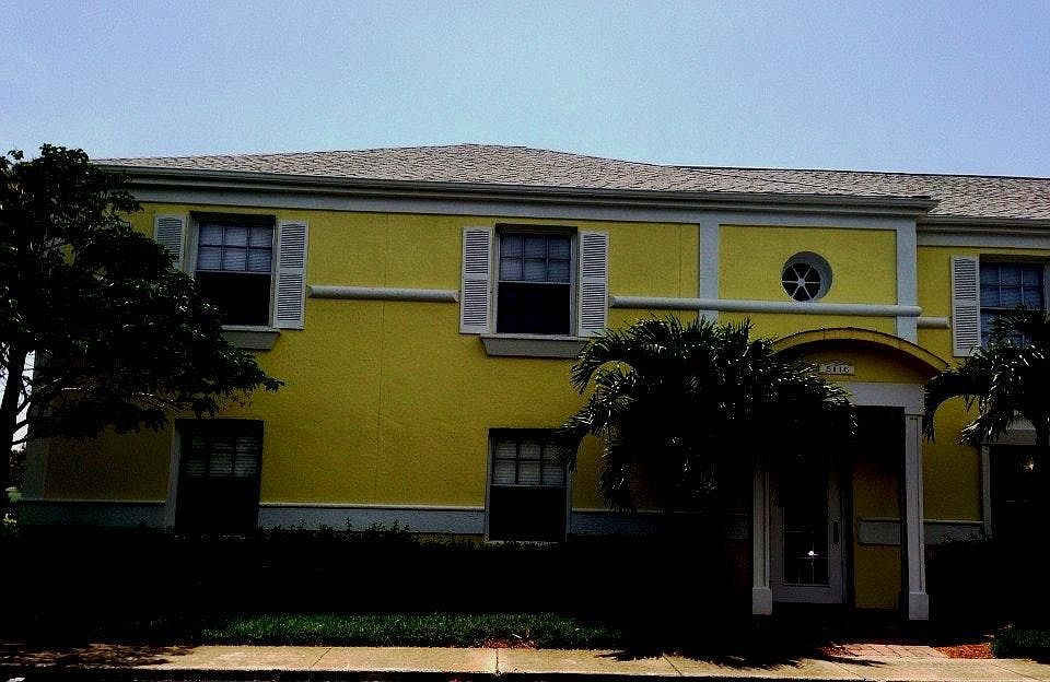 1st image of 5116 Beach Dr SE APT A