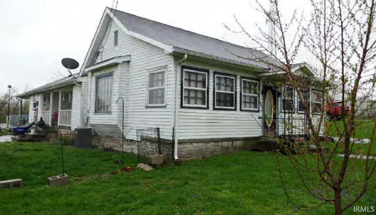 1524 9th St photo 1