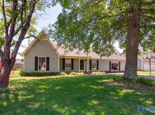 2309 Winthrop Dr SW, Decatur, AL 35603