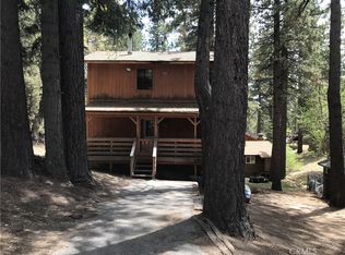 33409 Squirrel Dr, Green Valley Lake, CA 92341